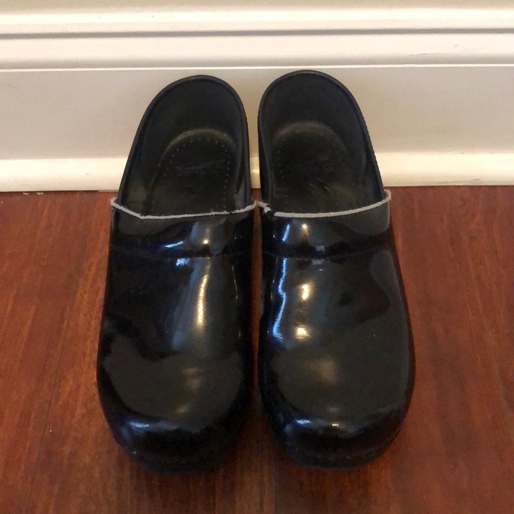 Dansko black patent clog.